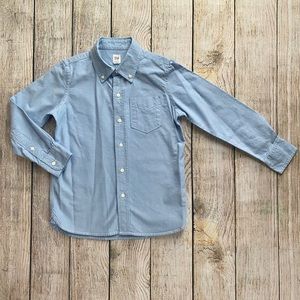Gap Boys button down shirt size S 6/7